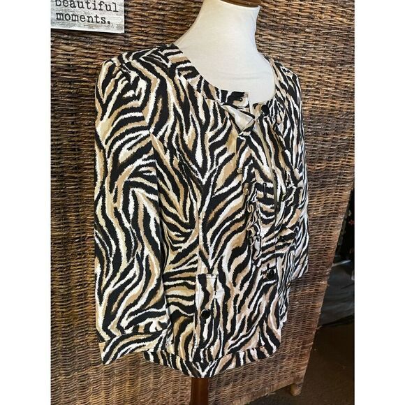 Charter Club Zebra Print Women’s Shacket-Style Jacket/Blazer Top/Gold Button Acc - Picture 2 of 11